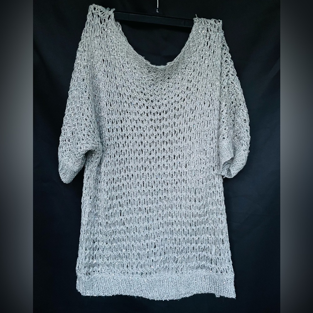 Light gray sparkly sweater. Size Large